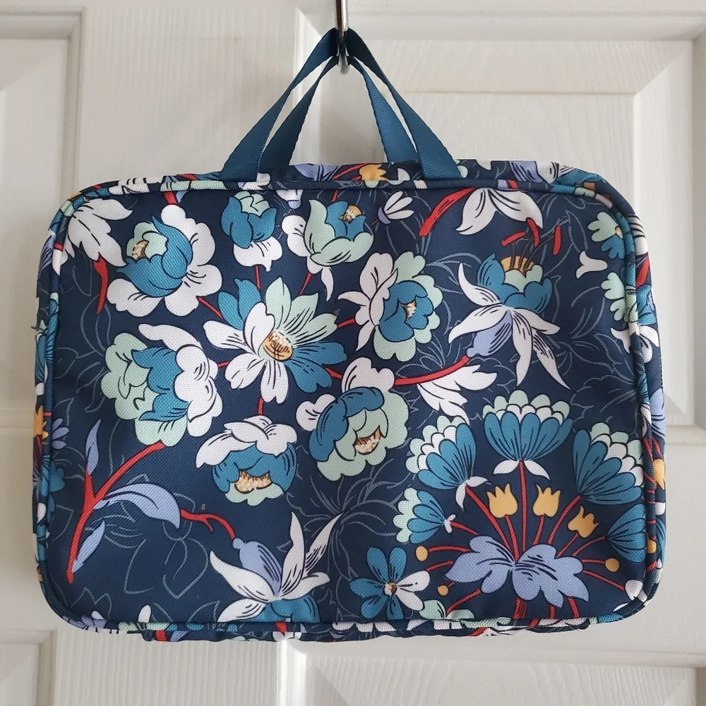 Vera Bradley Lighten Up Nylon cosmetic makeup case in the Floral Bursts Pattern